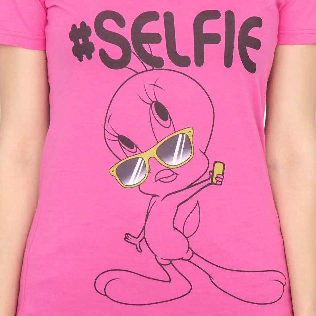 Looney Tunes Tweety #Selfie T-Shirt - Image 2