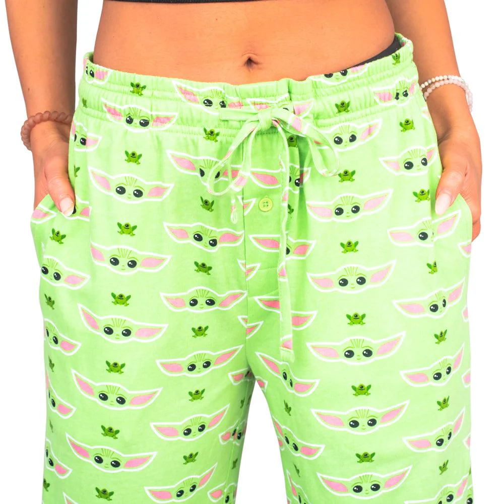 Star Wars Baby Yoda and Frogs Pajamas Green Lounge Pants - Image 4
